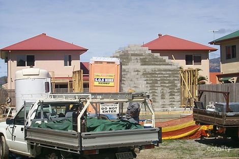 10 Ninth St, Railway Estate, QLD 4810