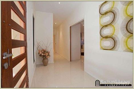 Property photo of 10 Florence Fuller Crescent Conder ACT 2906