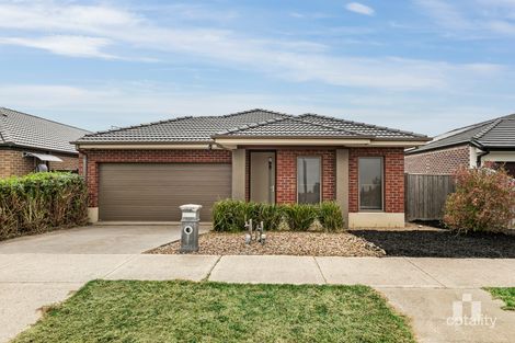 Property photo of 81 Ellscott Boulevard Mickleham VIC 3064