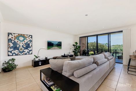 24/4 University Dr, Robina, QLD 4226