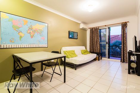 Property photo of 8/81 Kitchener Street Coorparoo QLD 4151