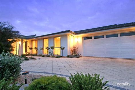 6 Bass Ct, Sandhurst, VIC 3977