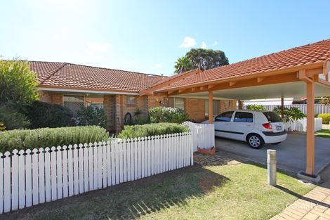 7/5 Edwards Cres, Redcliffe, WA 6104