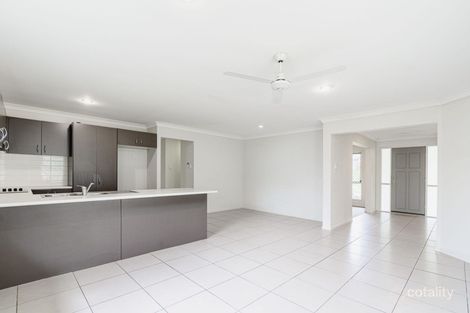 Property photo of 39 Hanover Drive Pimpama QLD 4209