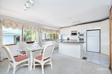 Property photo of 32 Burley Close Illawong NSW 2234