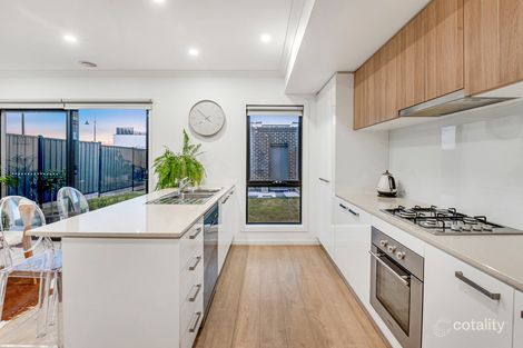 Property photo of 1 Baltic Walk Craigieburn VIC 3064