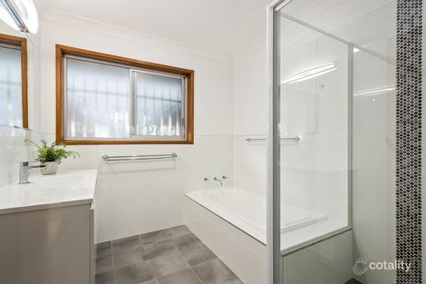 Property photo of 14 Fields Street Kanahooka NSW 2530