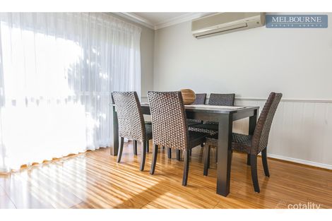 Property photo of 14 Gunbower Crescent Meadow Heights VIC 3048