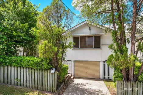 26 Bryden St, Windsor, QLD 4030