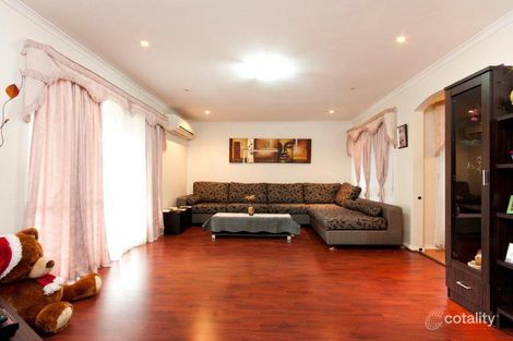 Property photo of 18 Rouse Street Cranbourne VIC 3977