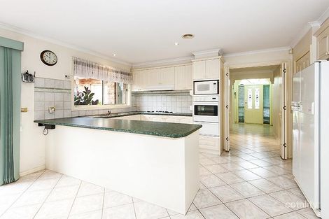 Property photo of 91 Morang Drive Mill Park VIC 3082