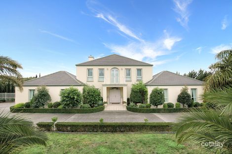 8 Dunbar Ct, Greenvale, VIC 3059