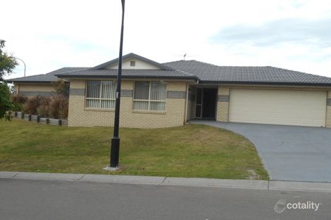 Property photo of 1 Moreton Avenue Cameron Park NSW 2285