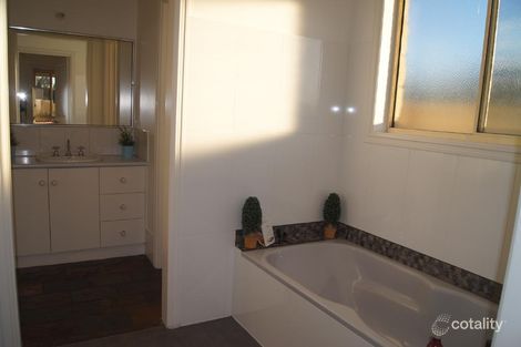 Property photo of 22 Bunyola Boulevard Jerilderie NSW 2716