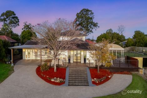 19 Buscall Ct, Sinnamon Park, QLD 4073