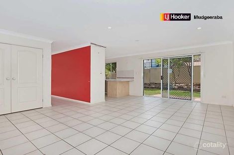 Property photo of 15 Mellissah Crescent Arundel QLD 4214