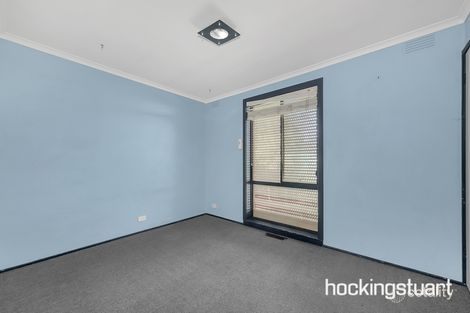 Property photo of 46 Bainbridge Close Craigieburn VIC 3064