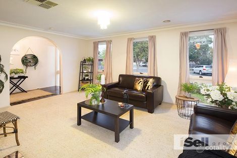 Property photo of 13 Mullum Court Springvale South VIC 3172