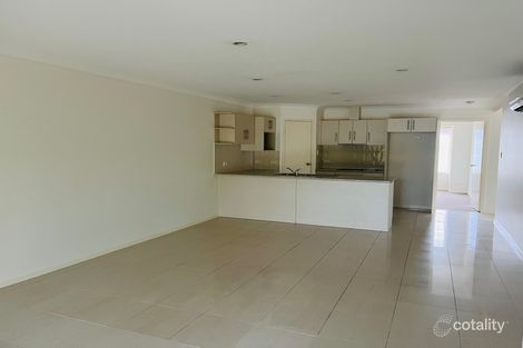 Property photo of 2/22 Charlton Place Regents Park QLD 4118