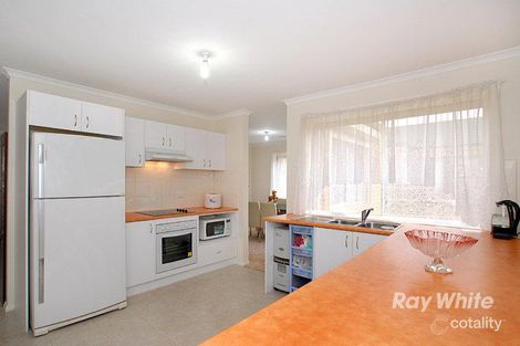 Property photo of 51 Taplan Crescent Cranbourne West VIC 3977