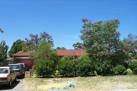 1 Elm Cl, Camillo, WA 6111