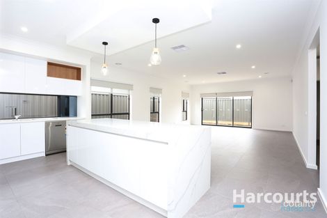 Property photo of 3 Alkira Boulevard Wollert VIC 3750