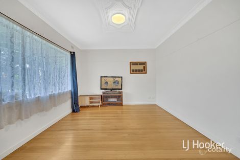 Property photo of 5 Corrigan Avenue Brooklyn VIC 3012