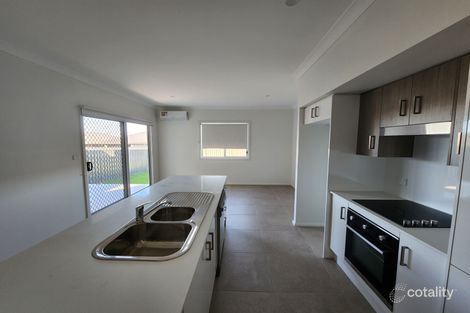 35a Lancing Ave, Sussex Inlet, NSW 2540