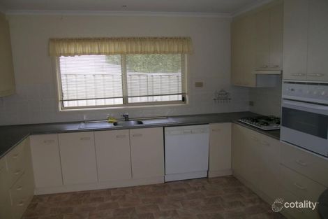 Property photo of 12 Bourke Drive Strathdale VIC 3550