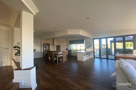 Property photo of 3 Sarasota Key Broadbeach Waters QLD 4218