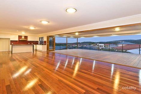 Property photo of 24 Ferndale Place Upper Kedron QLD 4055