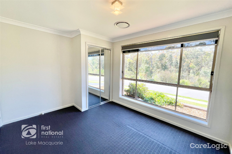 Property photo of 3 Floresta Crescent Cameron Park NSW 2285