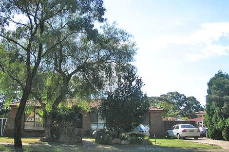 15 SYCAMORE CRES, QUAKERS HILL, NSW 2763