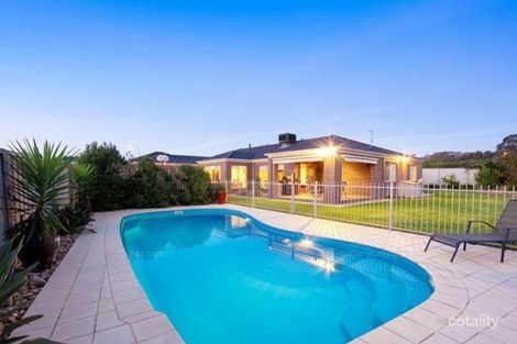 Property photo of 21 Cassinia Court Thurgoona NSW 2640