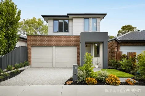 Property photo of 11 Byron Road Kilsyth VIC 3137