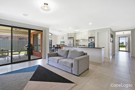 Property photo of 17 Kirby Drive Killara VIC 3691