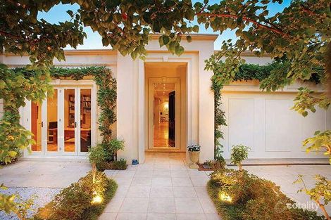 Property photo of 10 Bonview Road Malvern VIC 3144