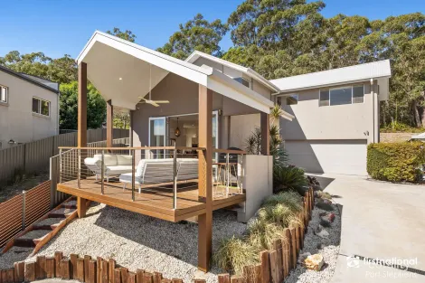 16 Dart Pl, Corlette, NSW 2315