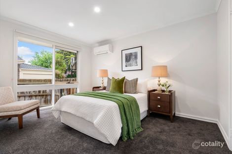 Property photo of 43 Robert Molyneux Avenue Endeavour Hills VIC 3802