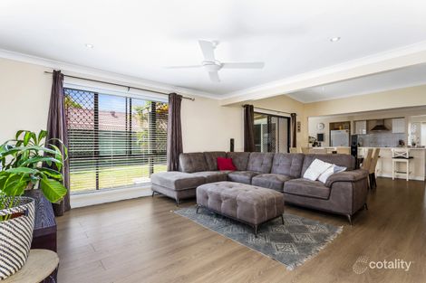 Property photo of 18 Guyra Close Mount Warren Park QLD 4207