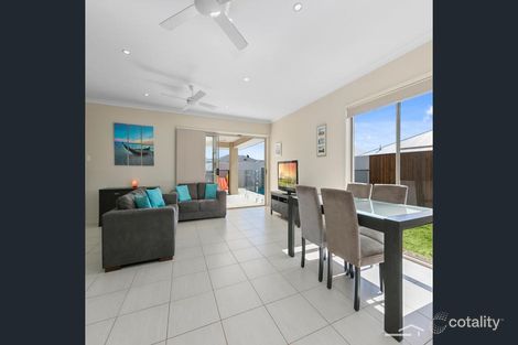 Property photo of 32 Gainsborough Crescent Peregian Springs QLD 4573