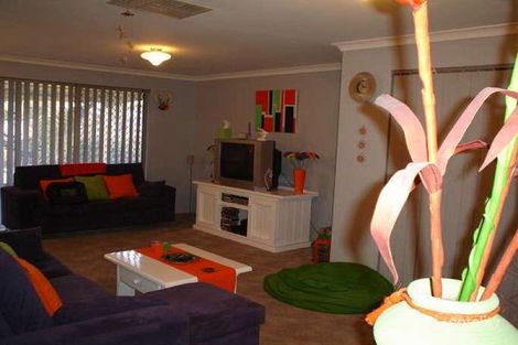 14 Rathmines Pl, Coodanup, WA 6210