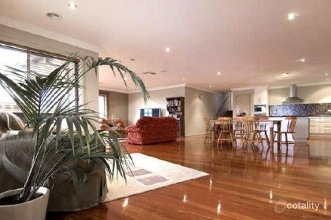 Property photo of 36 Henry Sutton Circuit Dunlop ACT 2615