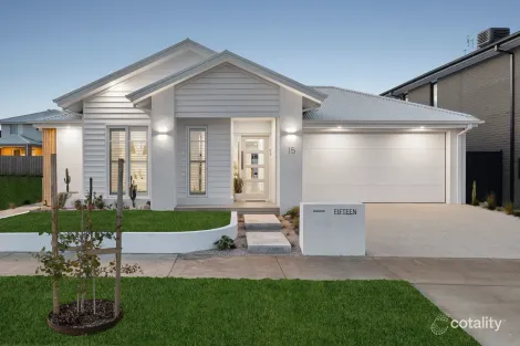 15 Gahnia Dr, Armstrong Creek, VIC 3217