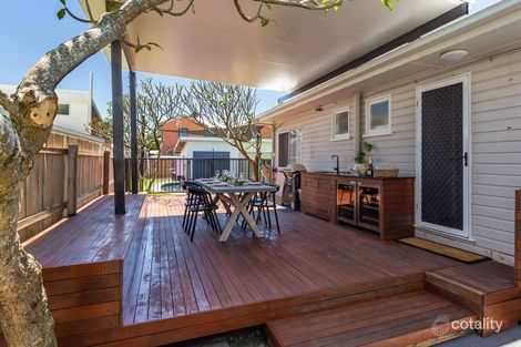Property photo of 32 Hinkler Parade Maroochydore QLD 4558