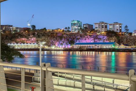 Property photo of 204/1 Holman Street Kangaroo Point QLD 4169