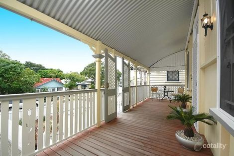 Property photo of 37 Sinclair Street Kangaroo Point QLD 4169