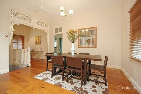 Property photo of 37 Sinclair Street Kangaroo Point QLD 4169
