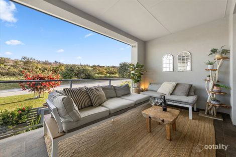 2/18 Whitton St, Hamilton Hill, WA 6163