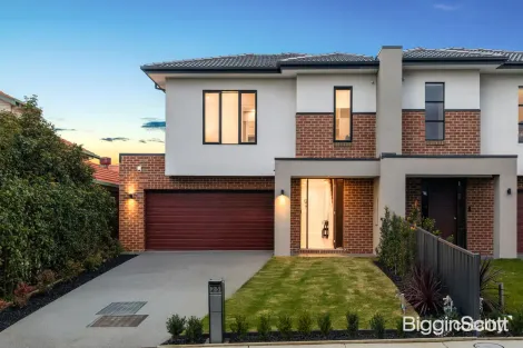 23 WOODLEA ST, DONCASTER EAST, VIC 3109